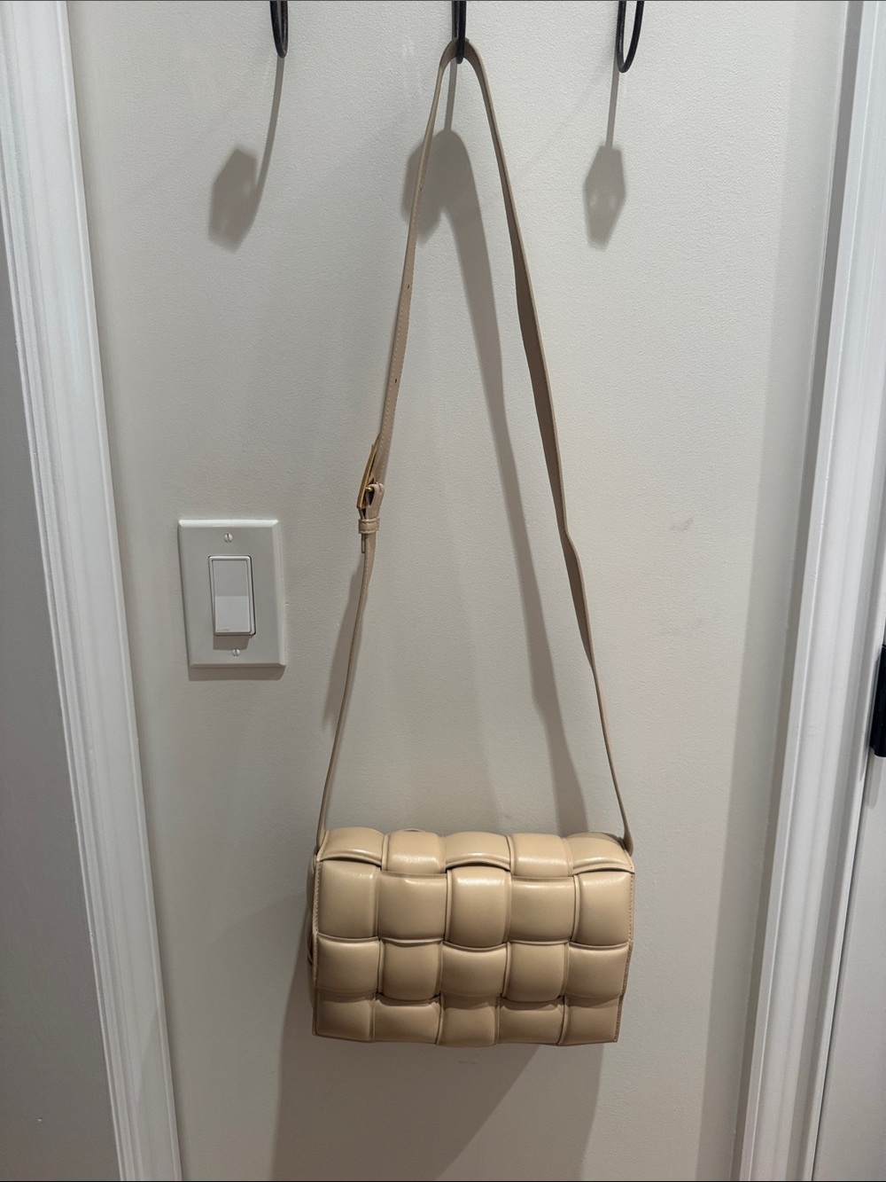 Authentic bottega veneta porridge cassette bag